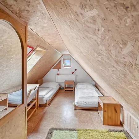2 Bedroom Stunning In * ريكلين